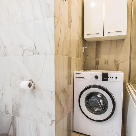 Luxury Mihai Bravu דירה *