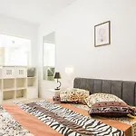 Luxury Mihai Bravu *